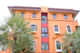 I Home Residence And Hotel