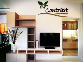 The Contrast i Hotel