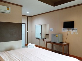 The Colour Hotel