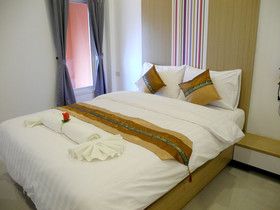 Eitanic Resort