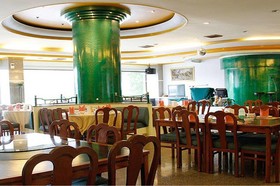 Golden City Hotel