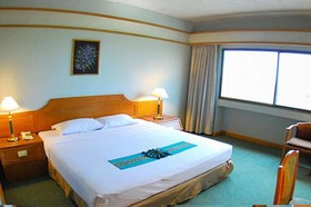 Golden City Hotel