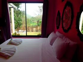 Hi - Scene Resort