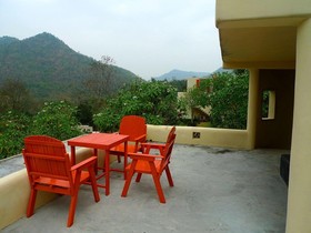 Hi - Scene Resort
