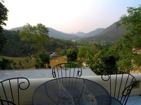 Hi - Scene Resort