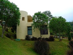 Hi - Scene Resort