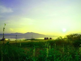 Lake Scene Resort