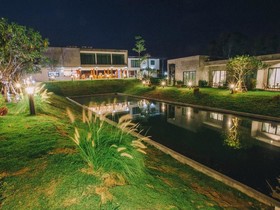 Molloft Resort