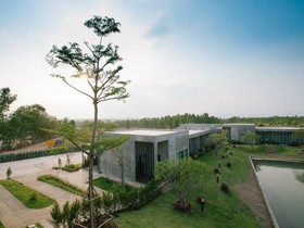 Molloft Resort