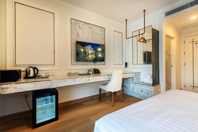 Nine River Hotel