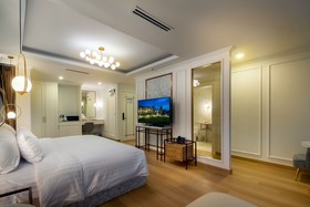 Nine River Hotel