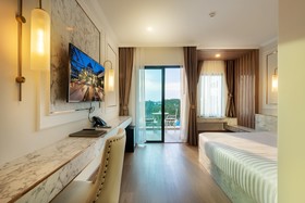 Nine River Hotel