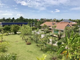 Reuan Chom Dao Resort