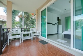 Reuan Chom Dao Resort