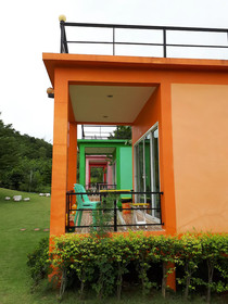 Tanihill Resort