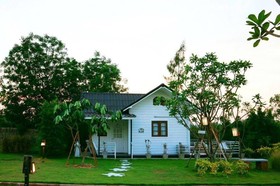 Terrua Main Ten Villa Garden