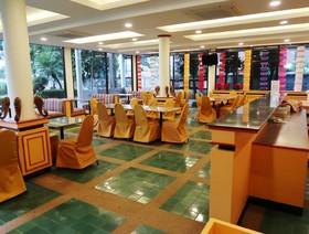 Triple Resort
