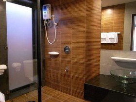 Varee Manust Resort