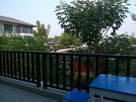 Varee Manust Resort
