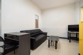 9's Born by OYO Rooms