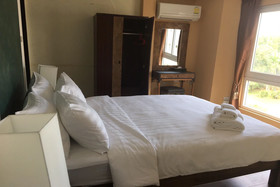 Arcadia Maephim Luxury Serviced Apartments