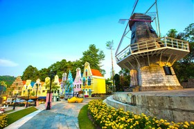 Brookside Valley Resort