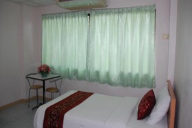 Central Place Hotel