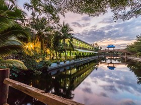 Coconut Resort