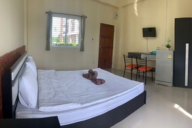 Ek Residence by OYO Rooms