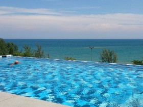 Grand Beach Condominium (B26)