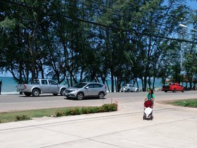 Grand Beach Condominium (B26)
