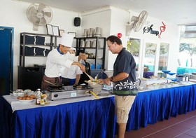 GrandBlue Resort & Beachclub