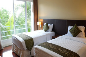 Grand Garden Hotel & Ressidence
