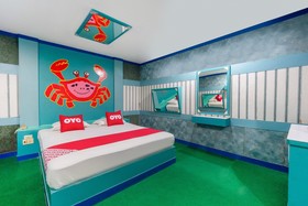 Lets Go Hotel by OYO Rooms