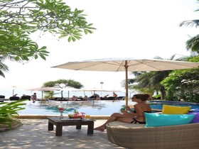 Mercure Rayong Lomtalay Villas & Resort