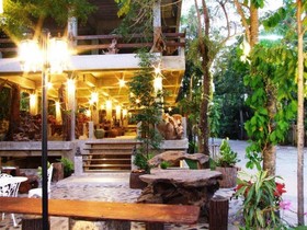 Mac Garden Resort