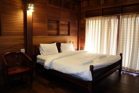 Mac Garden Resort