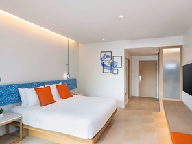 Novotel Rayong Rim Pae Resort Hotel