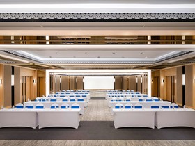 Novotel Rayong Rim Pae Resort Hotel