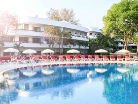 Novotel Rayong Rim Pae Resort Hotel