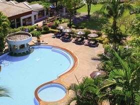 Novotel Rayong Rim Pae Resort Hotel