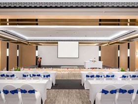 Novotel Rayong Rim Pae Resort Hotel