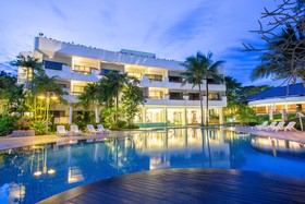Novotel Rayong Rim Pae Resort Hotel