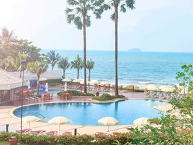 Novotel Rayong Rim Pae Resort Hotel