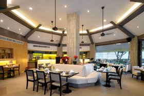 Novotel Rayong Rim Pae Resort Hotel