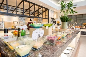 Novotel Rayong Rim Pae Resort Hotel