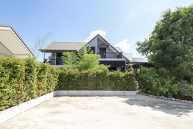 OYO 75378 Thawapee Resort