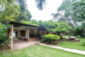 Phe Samed Villa Resort