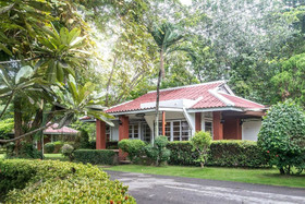 Phe Samed Villa Resort