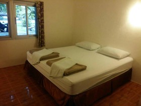 Phe Samed Villa Resort